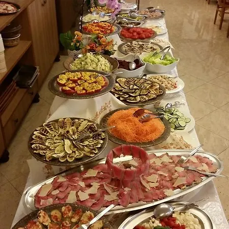 Ξενοδοχείο Angelus 3*