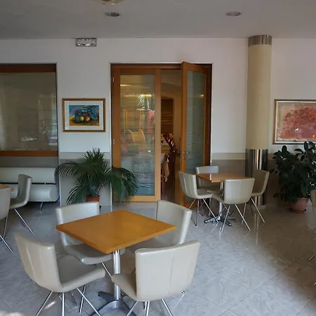 Hotel Angelus 3*